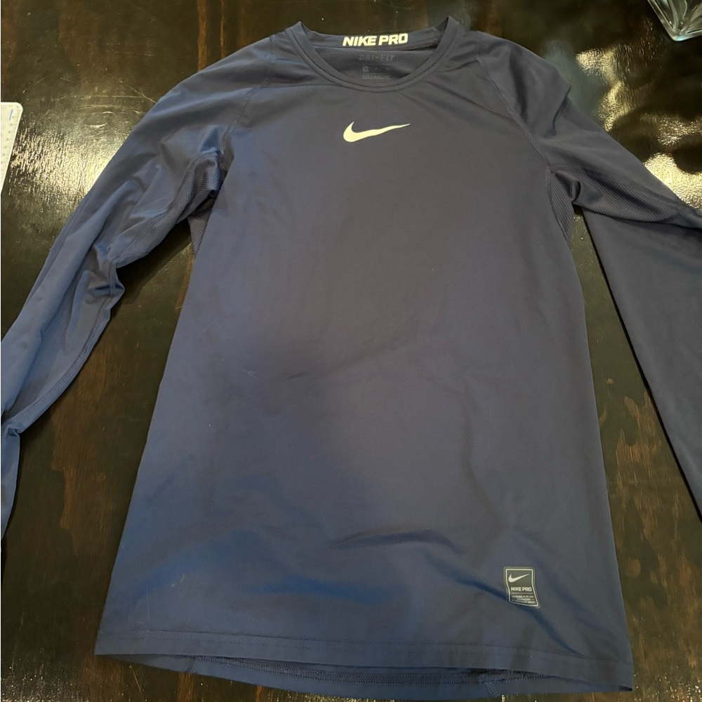 Nike pro long sleeve t